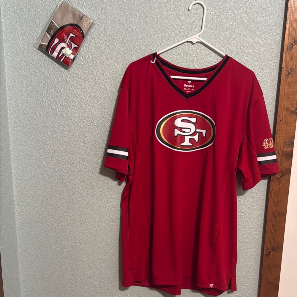 San Francisco 49ers Red Jersey T shirt brand new without tag bonus commemorative
